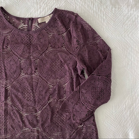 LOFT Lace Top - Picture 4 of 4